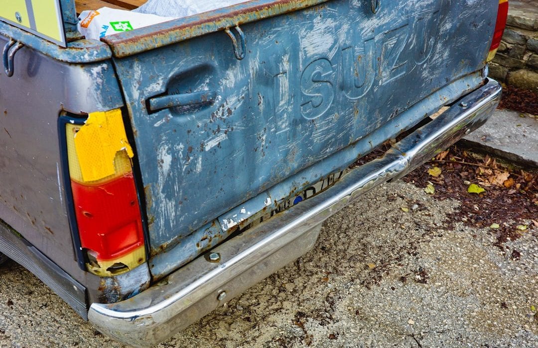 Photo automotive paint touch up